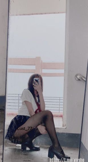 日本婷婷免费久久毛片_日韩电影在线