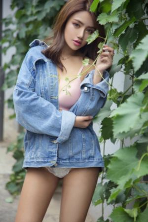 三级女艳鬼在线_BD韩语完整在线观看