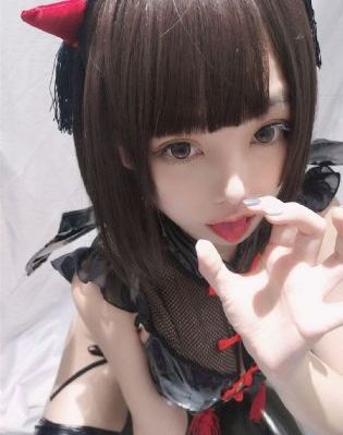 两个人免费高清视频www_BD韩语完整视频观看